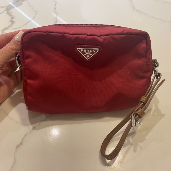 Prada Red Re-nylon Necessaire Small Bag - Picture 4 of 4
